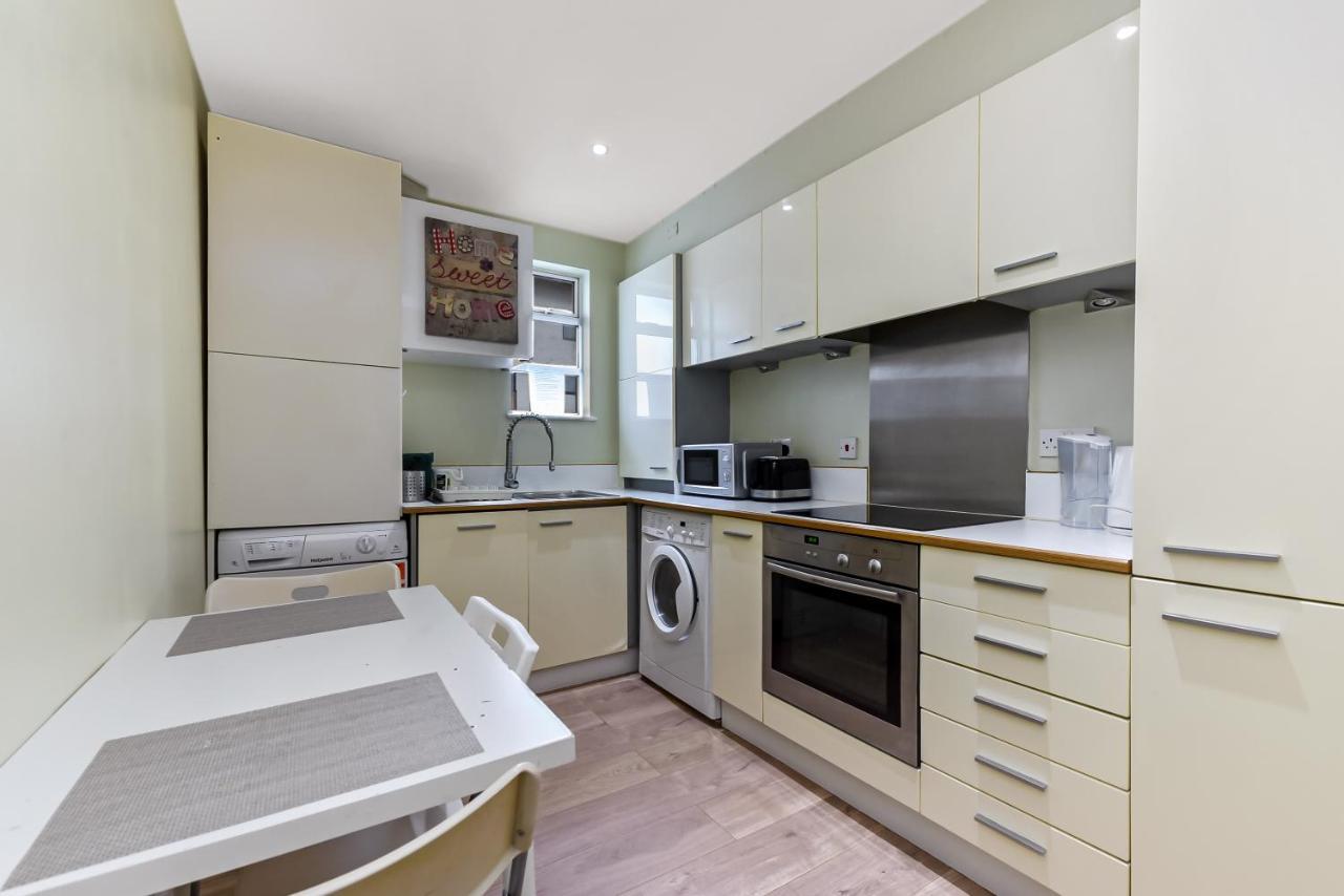 Spacious 2 Bedroom Apartment In Ealing Broadway エクステリア 写真