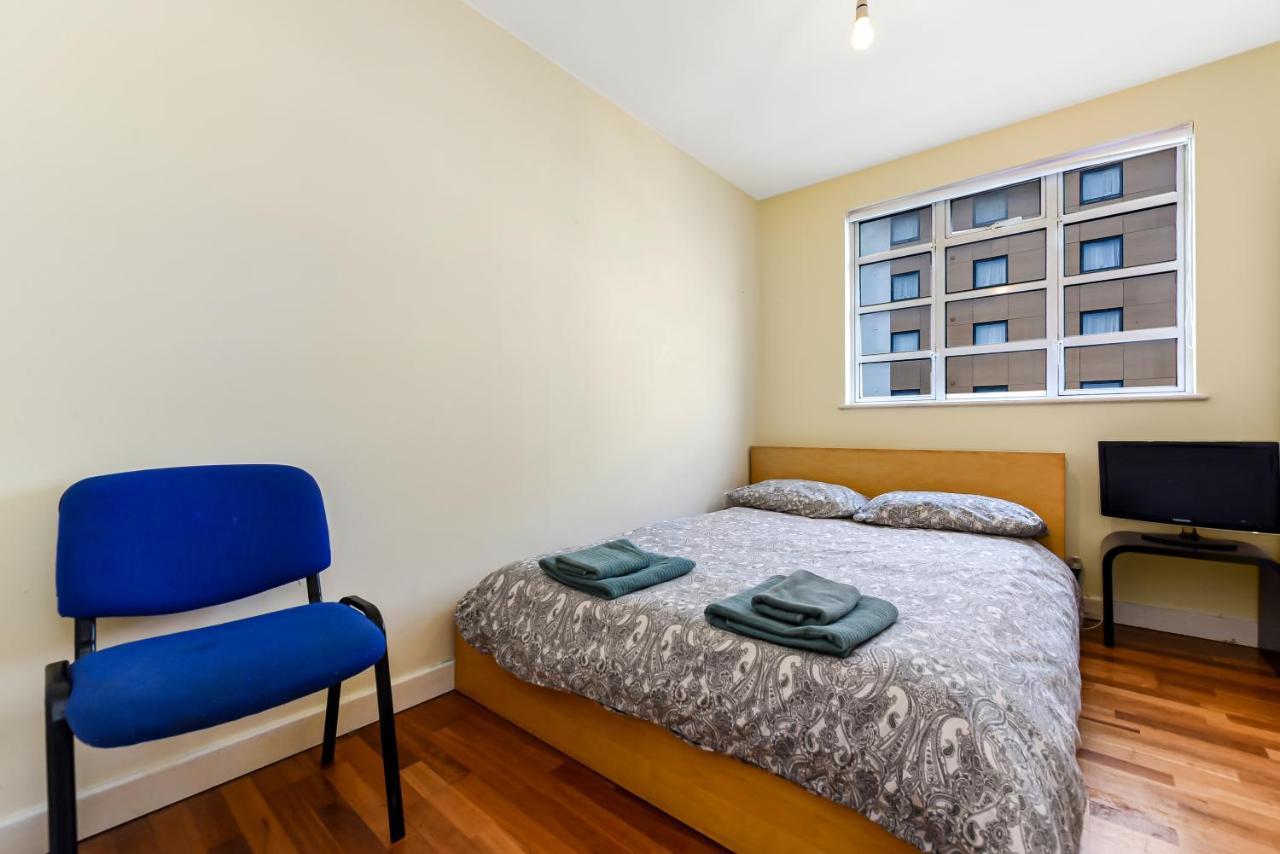 Spacious 2 Bedroom Apartment In Ealing Broadway エクステリア 写真